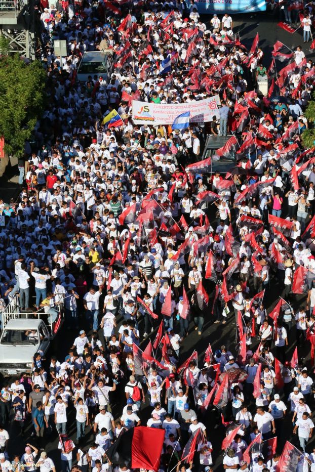 Juventud realiza caminata en honor al General Sandino (FOTOS AÉREAS)