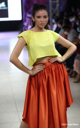 Primer día de la Tercera Edición de Chinandega Moda 2020