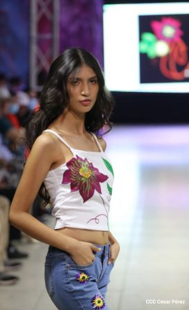 Primer día de la Tercera Edición de Chinandega Moda 2020