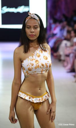 Primer día de la Tercera Edición de Chinandega Moda 2020