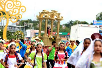 Exposición de Nuestros Santos Patronos