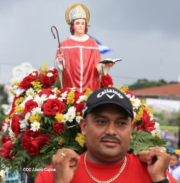 Exposición de Nuestros Santos Patronos