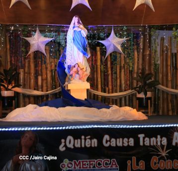 Inauguran Altares, Feria a la Purísima y Navidades Familiares en la avenida de Bolívar a Chávez