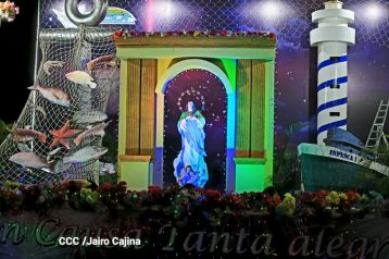 Inauguran Altares, Feria a la Purísima y Navidades Familiares en la avenida de Bolívar a Chávez