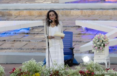 Embajadores presentan Cartas Credenciales al Presidente Daniel Ortega y a la Vicepresidenta Rosario Murillo