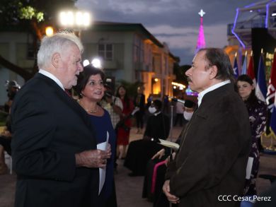 Embajadores presentan Cartas Credenciales al Presidente Daniel Ortega y a la Vicepresidenta Rosario Murillo