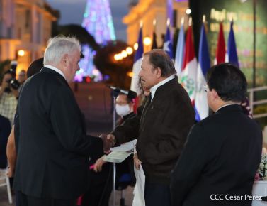 Embajadores presentan Cartas Credenciales al Presidente Daniel Ortega y a la Vicepresidenta Rosario Murillo