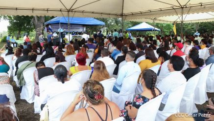 Jóvenes se gradúan  en Centro de Formación y Desarrollo Juventud de la Policía Nacional