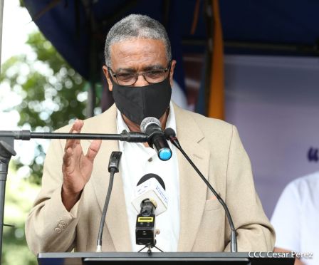 Jóvenes se gradúan  en Centro de Formación y Desarrollo Juventud de la Policía Nacional