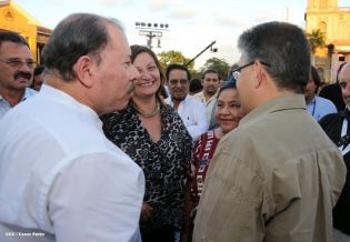 Daniel y Rosario en acto del 80 Aniversario del Tránsito a la Inmortalidad del General Augusto C. Sandino