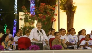 Daniel y Rosario en acto del 80 Aniversario del Tránsito a la Inmortalidad del General Augusto C. Sandino