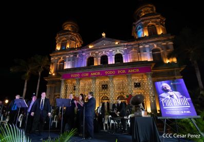 Por Amor: Nicaragua realiza concierto en homenaje a Armando Manzanero 