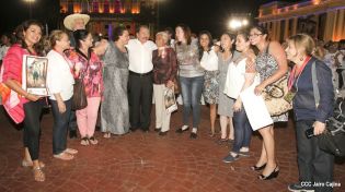 Daniel y Rosario en acto del 80 Aniversario del Tránsito a la Inmortalidad del General Augusto C. Sandino