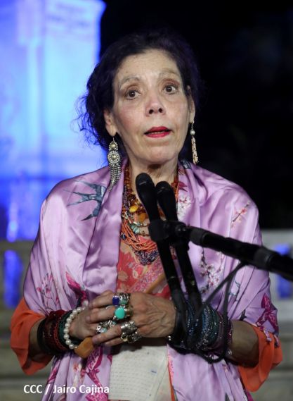 Encuentro del Presidente Daniel  y la Compañera Rosario con las Familias de nuestra Nicaragua Bendita 