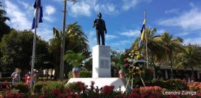 Nicaragua conmemora 154 aniversario del natalicio del poeta Rubén Darío 