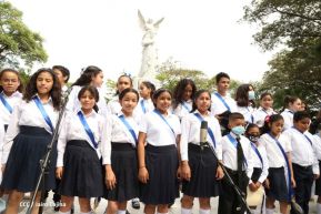 Nicaragua conmemora 154 aniversario del natalicio del poeta Rubén Darío 