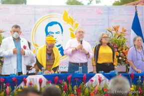 Nicaragua conmemora 154 aniversario del natalicio del poeta Rubén Darío 