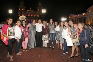 Daniel y Rosario en acto del 80 Aniversario del Tránsito a la Inmortalidad del General Augusto C. Sandino