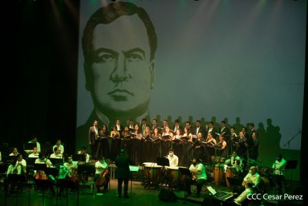 Poesía musicalizada “De Martí a Darío