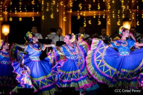 Celebran 169 años de la Novia del Xolotlán con espectacular serenata