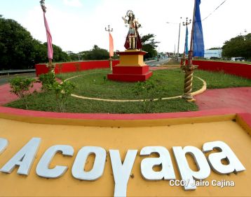 Homenaje al cronista deportivo Pepe Ruiz