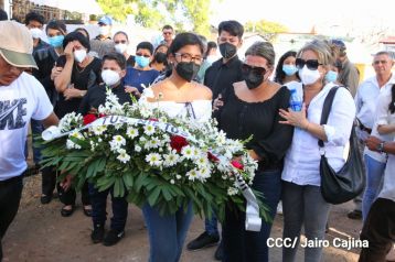 Homenaje al cronista deportivo Pepe Ruiz