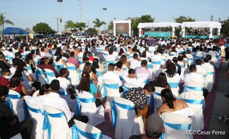 Cuatrocientas parejas se dieron el “Si… Acepto” en ocasión del Día del Amor y la Amistad