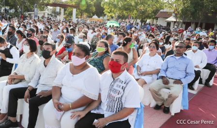 Cuatrocientas parejas se dieron el “Si… Acepto” en ocasión del Día del Amor y la Amistad
