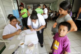 Médicos Sandinistas atienden a pobladores de Bluefields