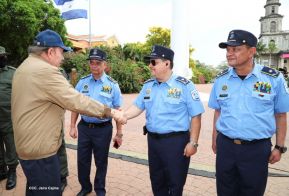 ¡Sandino vive, la lucha por el amor, por la justicia sigue!