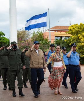 ¡Sandino vive, la lucha por el amor, por la justicia sigue!