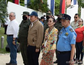 ¡Sandino vive, la lucha por el amor, por la justicia sigue!