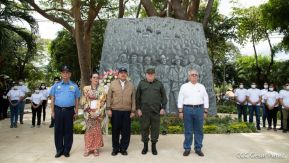 ¡Sandino vive, la lucha por el amor, por la justicia sigue!