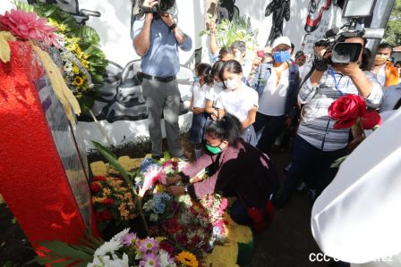 Conmemorando a ese Heroico Monimbó