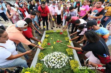 Conmemorando a ese Heroico Monimbó