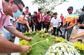 Conmemorando a ese Heroico Monimbó