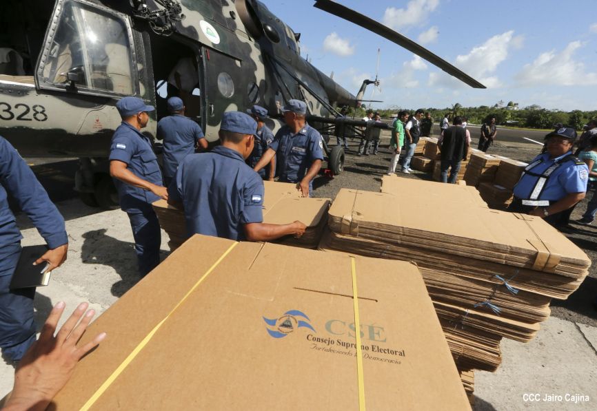 Arriba a la Costa Caribe material electoral