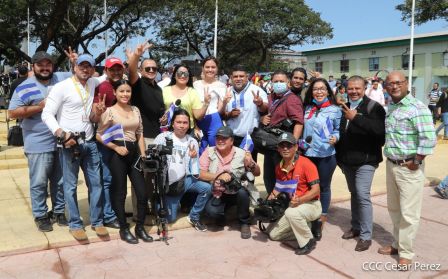 Conmemoración del Día Nacional del Peridista