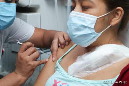 Primera jornada de vacunación voluntaria contra la Covid-19 en Nicaragua