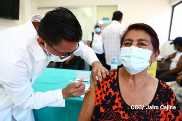 Primera jornada de vacunación voluntaria contra la Covid-19 en Nicaragua