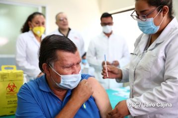Primera jornada de vacunación voluntaria contra la Covid-19 en Nicaragua