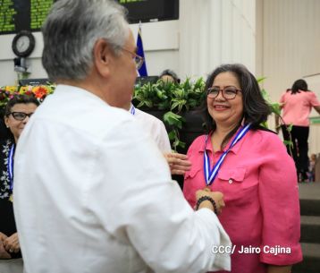 Orden Rigoberto Cabezas a periodistas que han contribuido a la paz, el progreso, estabilidad y desarrollo de Nicaragua