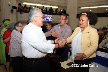Orden Rigoberto Cabezas a periodistas que han contribuido a la paz, el progreso, estabilidad y desarrollo de Nicaragua