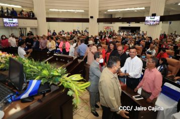 Orden Rigoberto Cabezas a periodistas que han contribuido a la paz, el progreso, estabilidad y desarrollo de Nicaragua
