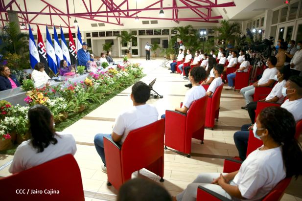 El Comandante Daniel Ortega y la Compañera Rosario Murillo presidieron acto en ocasión del Día Internacional de la Mujer