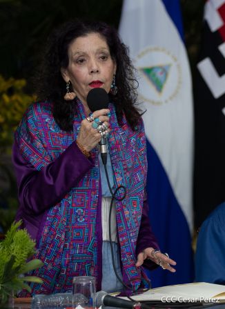 El Comandante Daniel Ortega y la Compañera Rosario Murillo presidieron acto en ocasión del Día Internacional de la Mujer