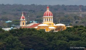 Viacrucis Acuático de Granada