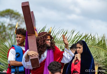 Viacrucis Acuático de Granada