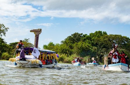 Viacrucis Acuático de Granada