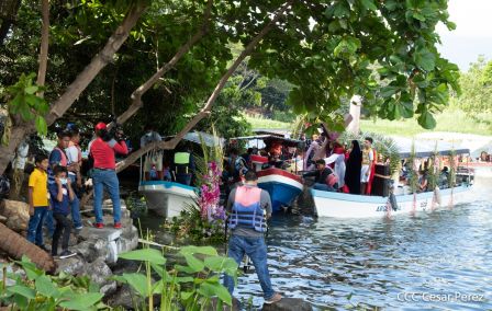 Viacrucis Acuático de Granada